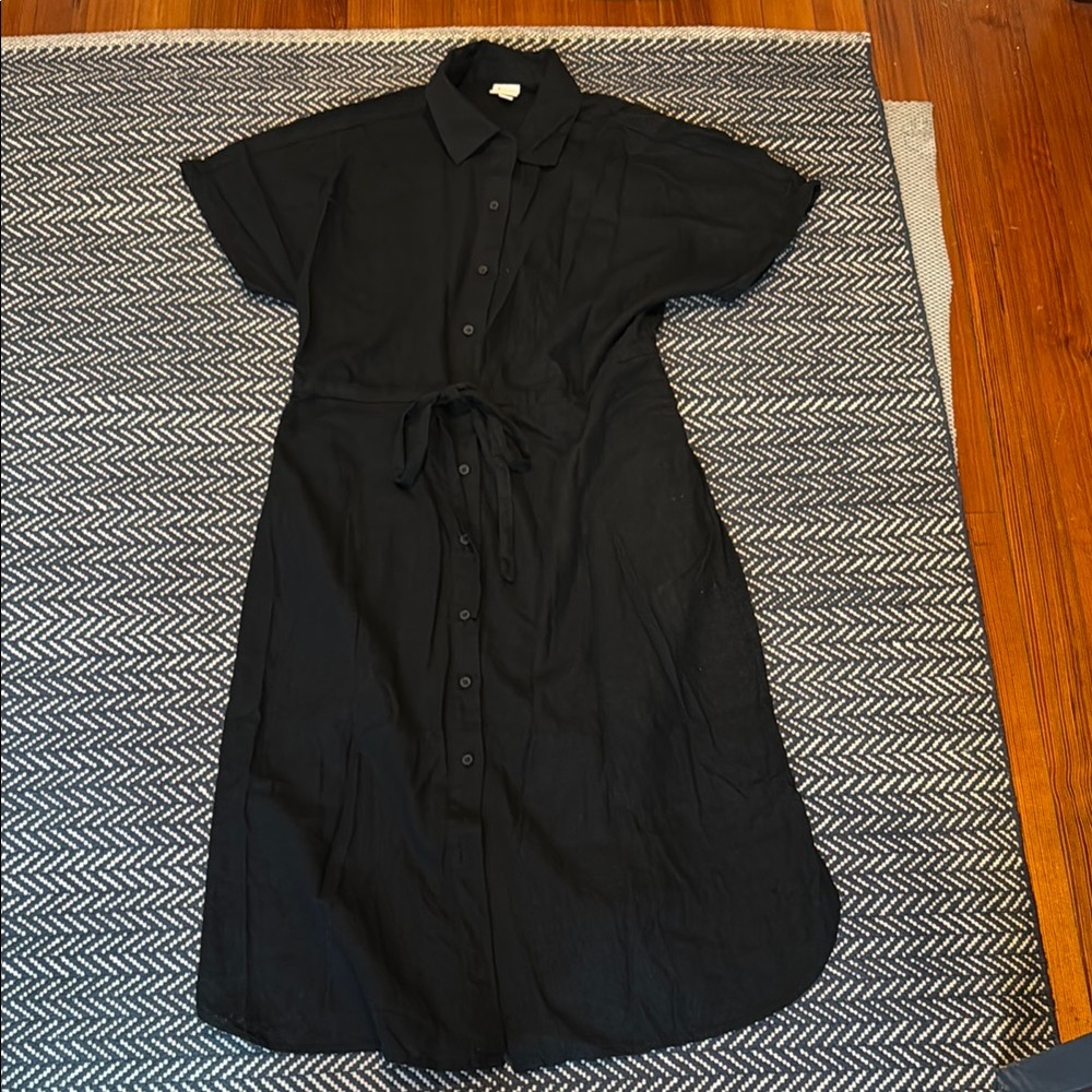 Black Midi Polo Dress with Cuffed Sleeves